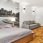 For Budget Cracovia