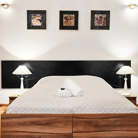 For Budget Apartment Krakow