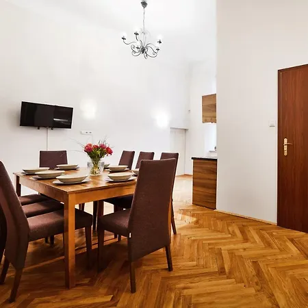 Apartment For Budget Krakow